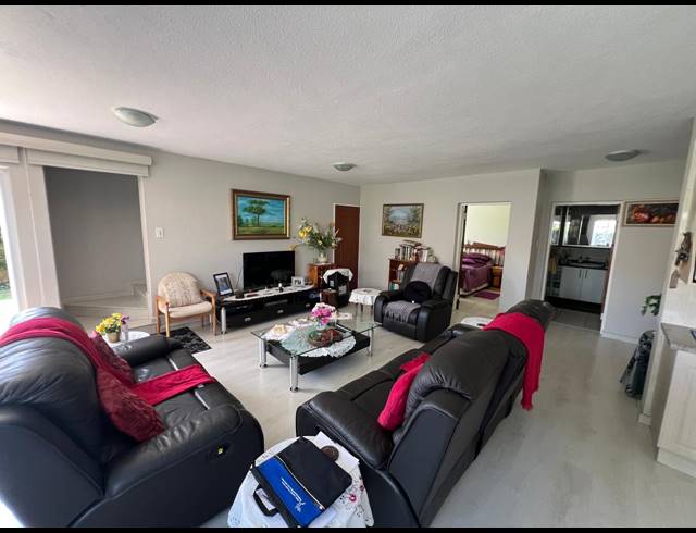 3 BEDROOM TOWNHOUSE FOR SALE IN MISTY BAY